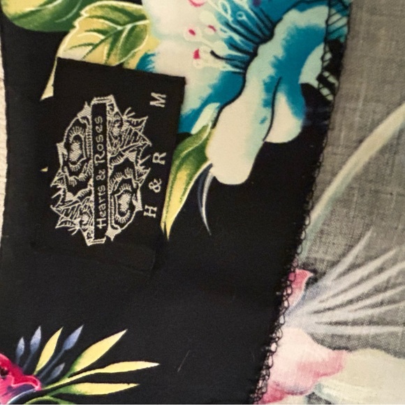 Hearts & Roses Dress - Picture 4 of 6